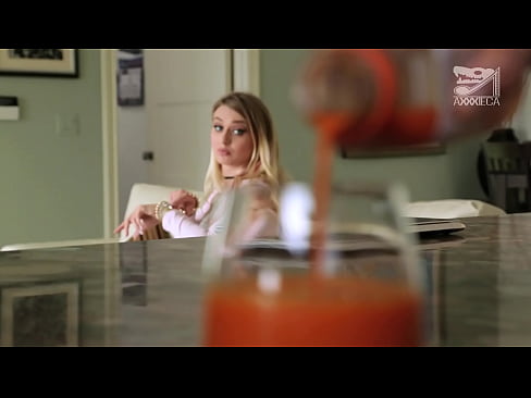 ❤️ بڑی چھاتی اور تنگ بلی کے ساتھ گرم، شہوت انگیز لڑکی ہارے ہوئے سے لنڈ ہو جاتا ہے، لیکن بہت مشکل ❌  سیکس  ❌️❤